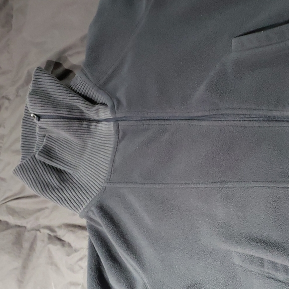 Gap Full Zip Gray Fleece Jacket Size Medium - Picture 6 of 9